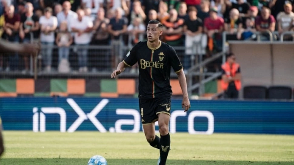 Jay Idzes Teror Vietnam, Siap Cetak Gol di Kualifikasi Piala Dunia 2026