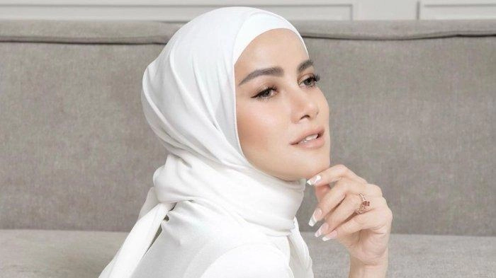 Olla Ramlan Ngaku Belum Makan dari Pagi hingga Sempat Sesak Napas saat Hadiri Acara di JIS