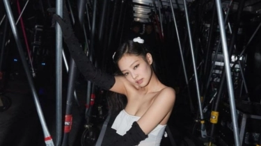 Inspirasi 5 OOTD Midi Dress ala Jennie Blackpink: Manisnya Gak Ada Obat