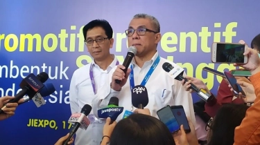 KPK Periksa Eks Sekjen Kemenkes Terkait Pengadaan APD Rugikan Negara Rp625 Miliar