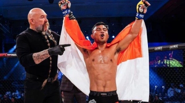 Cage Warriors 171: Iain Postlethwaite Lagi Onfire, Eperaim Ginting Wajib Waspada