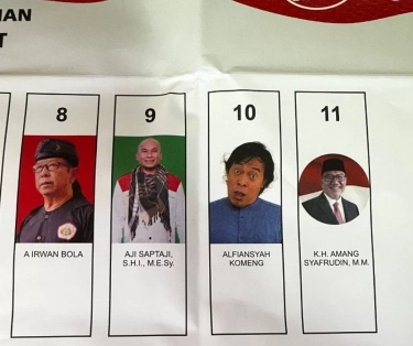 Komeng Viral Berpose Kocak di Surat Suara, Jihan Fahira juga Jadi Omongan Netizen