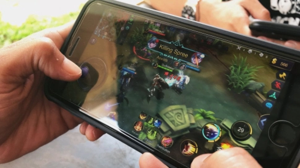 7 Hero Paling Tampan di Mobile Legends, Nomor 3 Auto Bikin Klepek-klepek