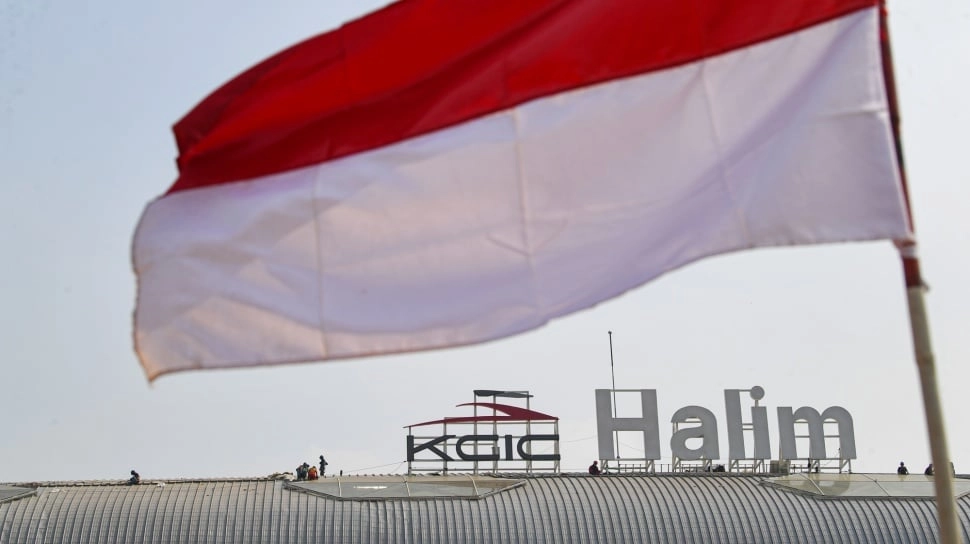 Akses Tol ke Stasiun Kereta Cepat Halim Ditutup, Simak Jalur Penggantinya