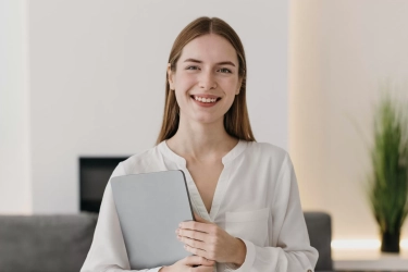 Karier Terbaik INFJ: 10 Alasan Mengapa INFJ Paling Cocok Jadi Psikolog, Intip di Sini!