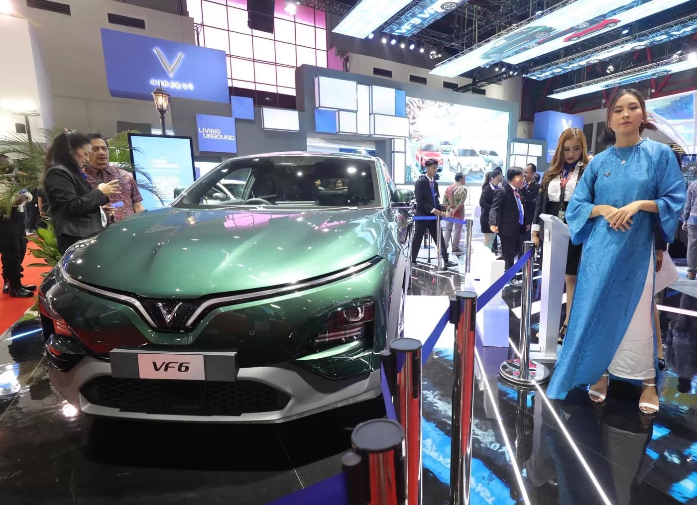 Makin Banyak Pilihan, Ini Deretan Mobil Listrik yang Dipajang Perdana di IIMS 2024