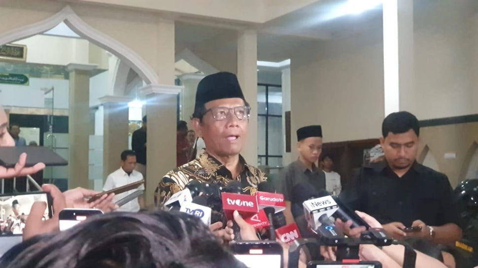 Mahfud MD Ngaku 4 Hari Putus Kontak dengan Ganjar Pranowo, Isu Dibuang Menguat