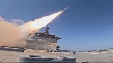 Iran Simulasikan Serangan Dahsyat ke Pangkalan Udara Utama Israel, Segambreng Rudal Sasar Palmahim
