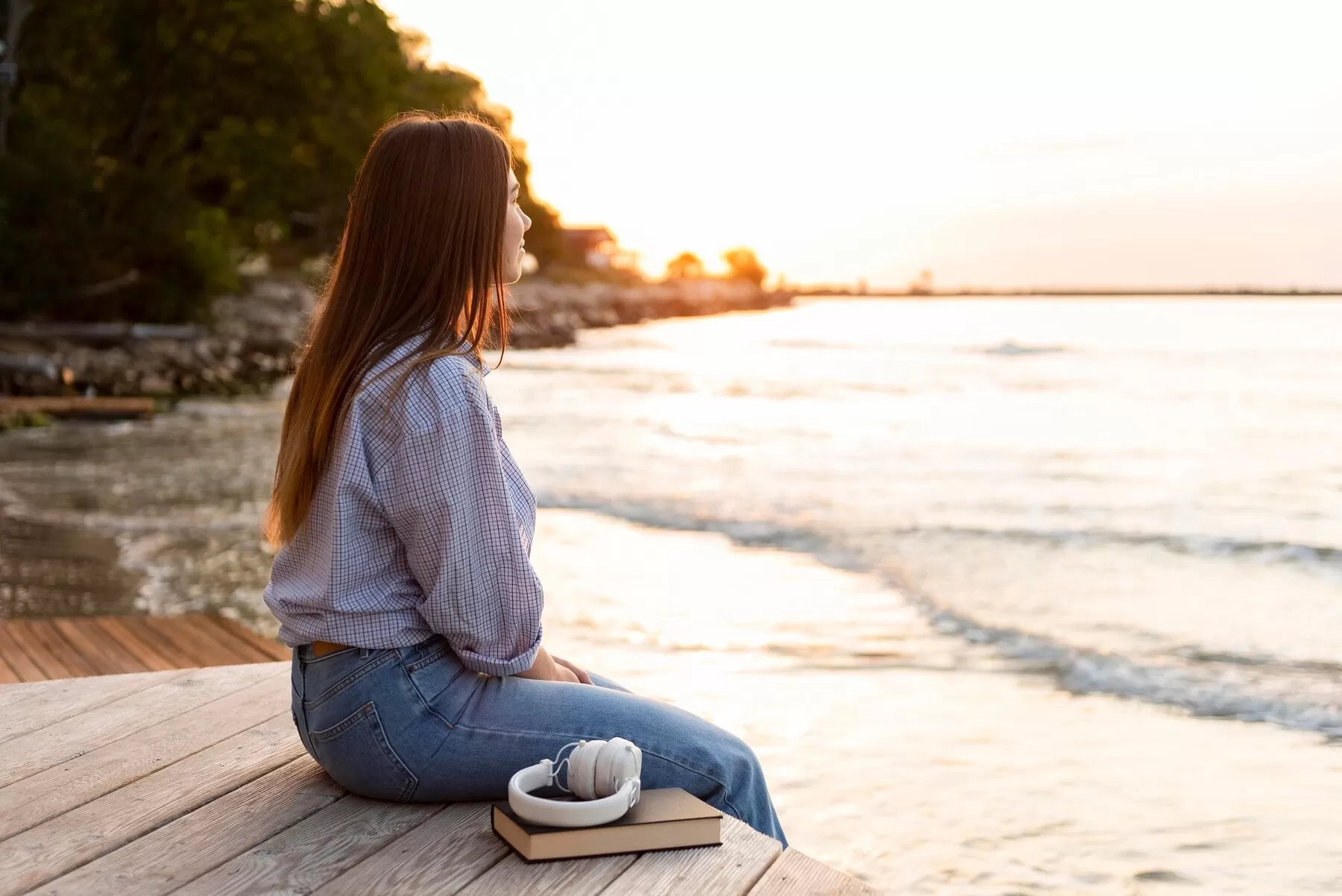 Intip 5 Zodiak Perempuan Paling Kalem, Apakah Anda Termasuk?