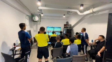 PT LIB Gelar Uji Coba Pertandingan, Rencana Penggunaan VAR di Liga 1 Tetap Lanjut