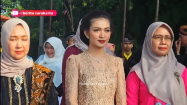 Aura Selvi Ananda Pakai Kebaya Saat Ulang Tahun Kota Solo Jadi Sorotan, Makin Manglingi?