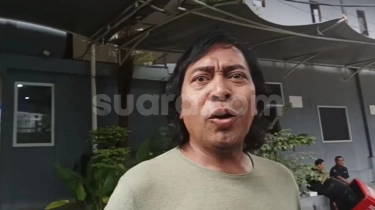 Nyaris Amankan Bangku DPD Jawa Barat di Senayan, Ternyata Ini Nama Panggung Komeng Saat Belum Tenar
