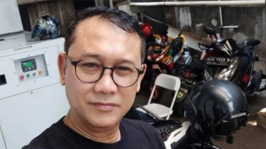 Sempat Menghina, Denny Siregar Akhirnya Akui 'Kebenaran' Cak Nun soal Pemimpin Firaun