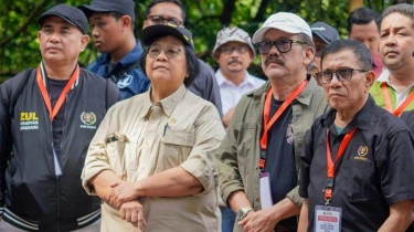 Hari Pers Nasional, Menteri LHK Bersama Pimpinan PWI Pusat Tanam Mangrove di TWA Jakarta