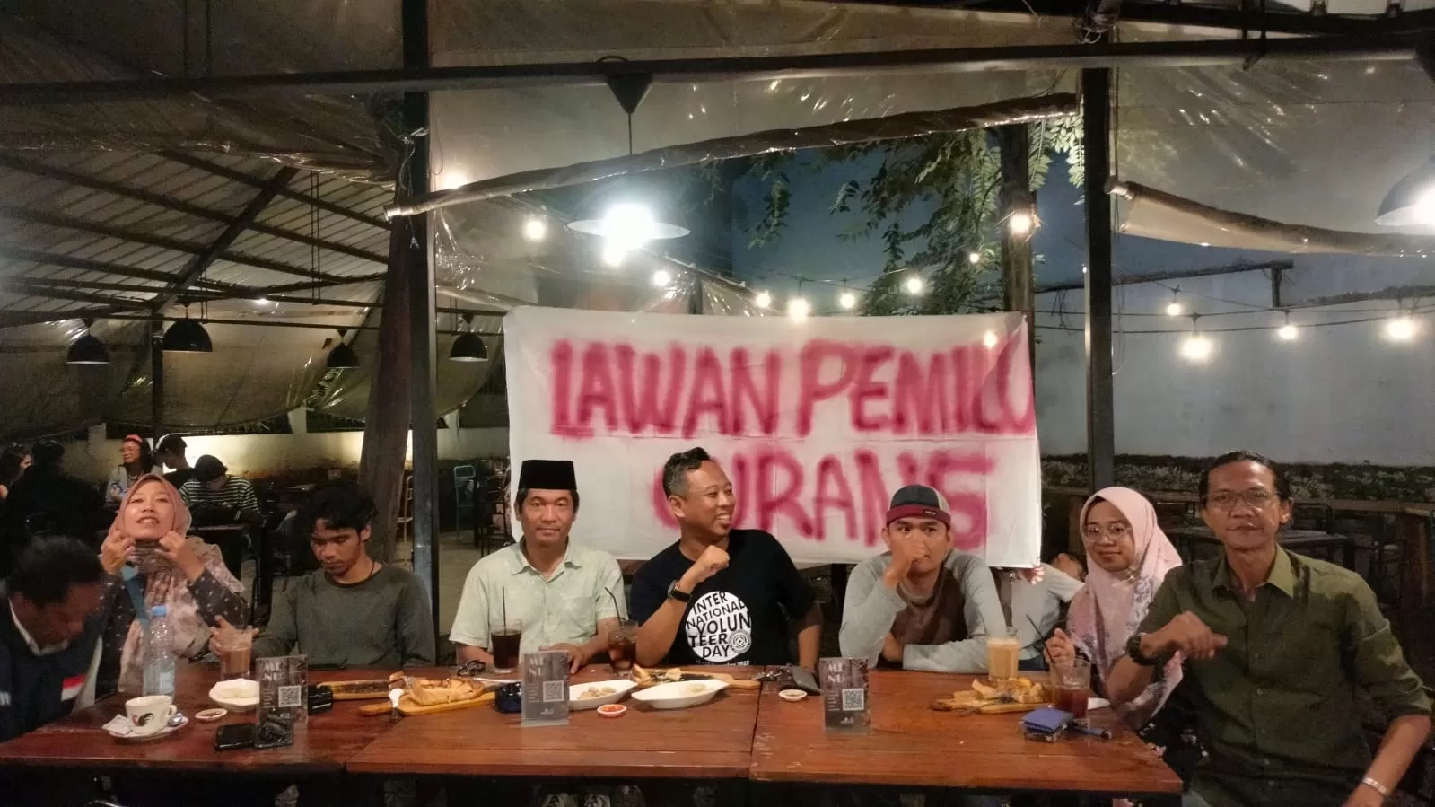 Aktivis Ciputat Kampanyekan Tagar Lawan Pemilu Curang