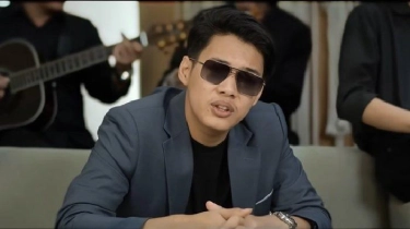 Lirik Lagu dan Terjemahan Tenanan - Masdddho: Winginane Nggo Dolanan, Rasane Wes Kapok Tenan