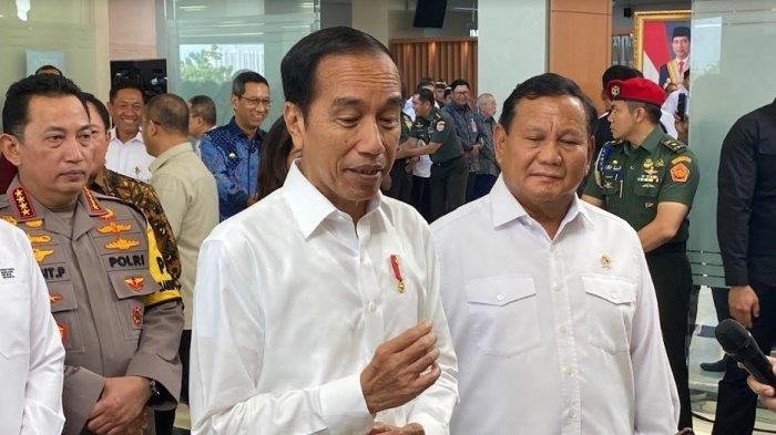 Soal Pertemuannya dengan Surya Paloh, Jokowi: Saya Ingin Jadi 'Jembatan' untuk Semua