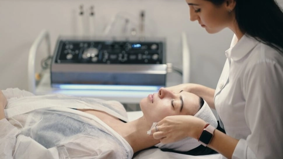 5 RS Pemerintah Ini Sediakan Perawatan Kecantikan dan Estetika: Lebih Murah?