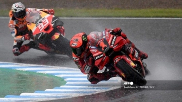 Hasil Tes MotoGP 2024 di Qatar: Marc Marquez Masih Medioker, Bagnaia Raja Hari Pertama