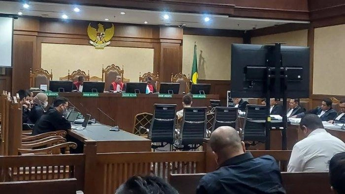 Penyuap Sekretaris MA Ngaku Seperti Disambar Petir di Siang Bolong