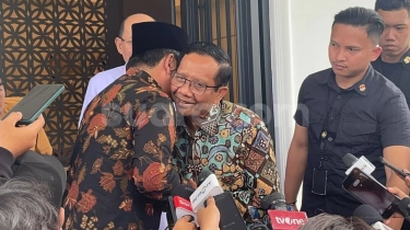 Beri Testimoni untuk Menko Polhukam Hadi Tjahjanto, Mahfud MD: Enak Sekali, Lancar Semua Urusan