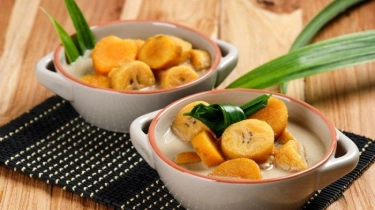 Ide Takjil Buka Puasa Bikin Sendiri di Rumah: Mulai dari Kolak Pisang, Puding hingga Risol Ragout!