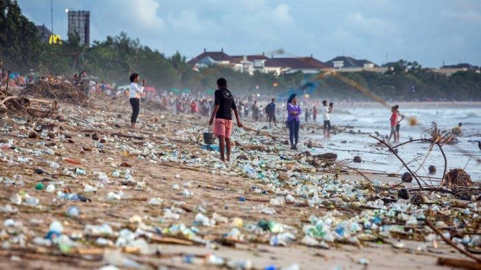 Sungai Watch Rilis Temuan Perusahaan Penyumbang Terbesar Pencemaran di Indonesia