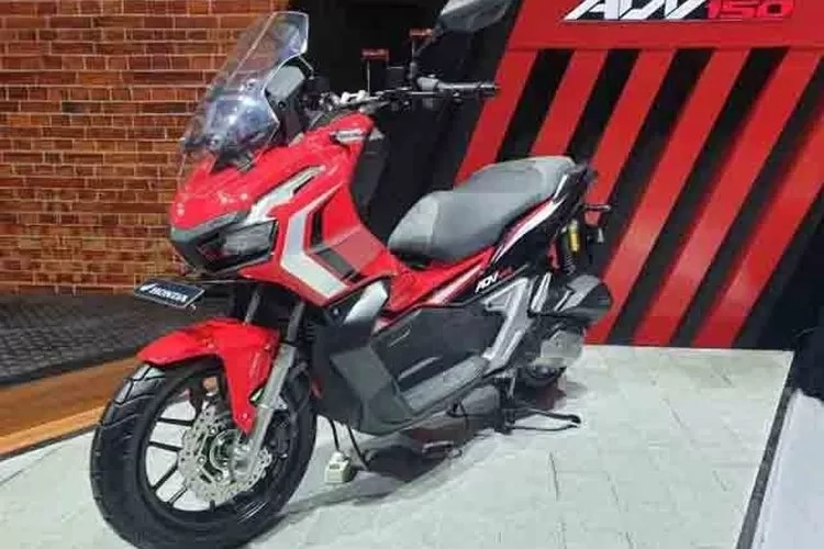 Harga Honda ADV di Indonesia, Pilih Varian 150 atau 160?