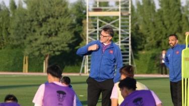 Pelatih Vietnam Diam-diam Jumpa Kiper Slovakia, Tambah Naturalisasi Jelang Lawan Timnas Indonesia?