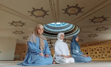 Malam Nisfu Syaban Waktu Istijabah, Berikut Panduan Melaksanakan Salat Hajat