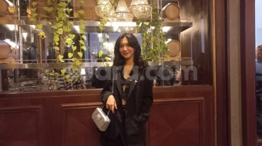 Terkenal Minimalis, Sheila Dara Ternyata Punya Koleksi Tas yang Menggemaskan