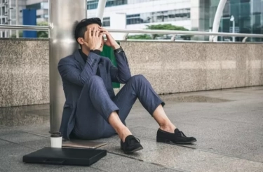 Sering Merasa Stres Setiap Mau Bekerja? Simak dan Temukan Solusinya