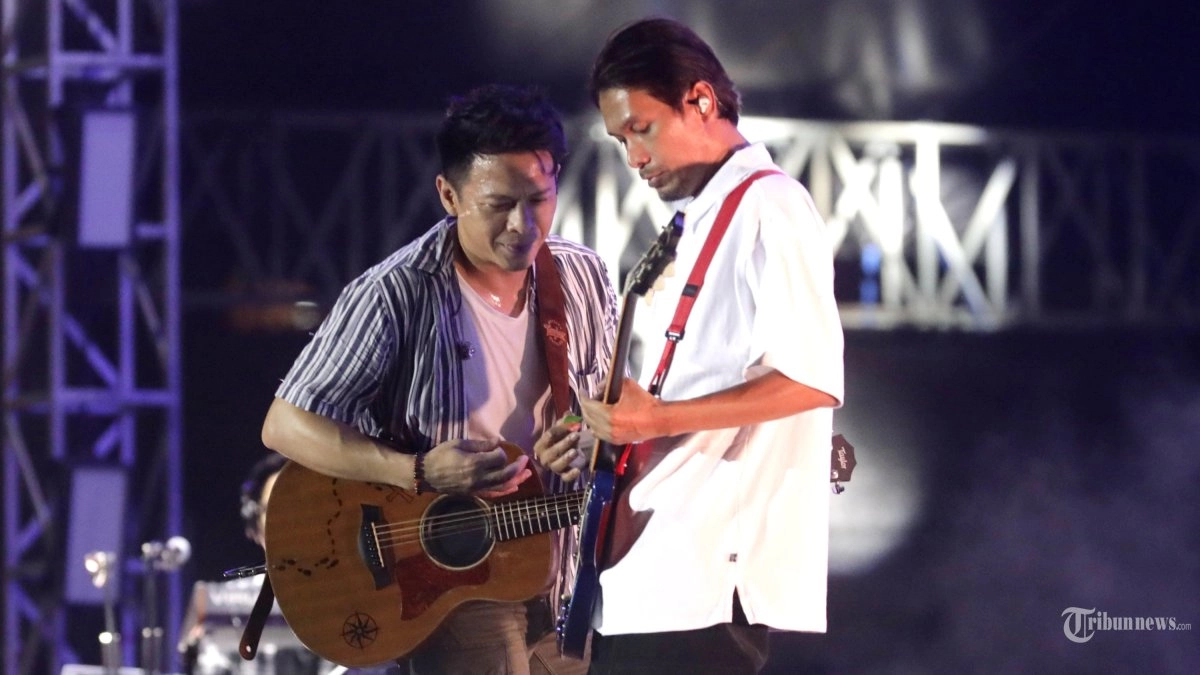 Chord Gitar Lagu Cobalah Mengerti - NOAH, Lengkap Liriknya: Cobalah Mengerti, Semua Ini Menjadi Arti