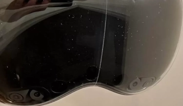 Baru Sebentar Dipasarkan, Apple Vision Pro Kembali Dapat Keluhan, Kali Ini Layar Retak
