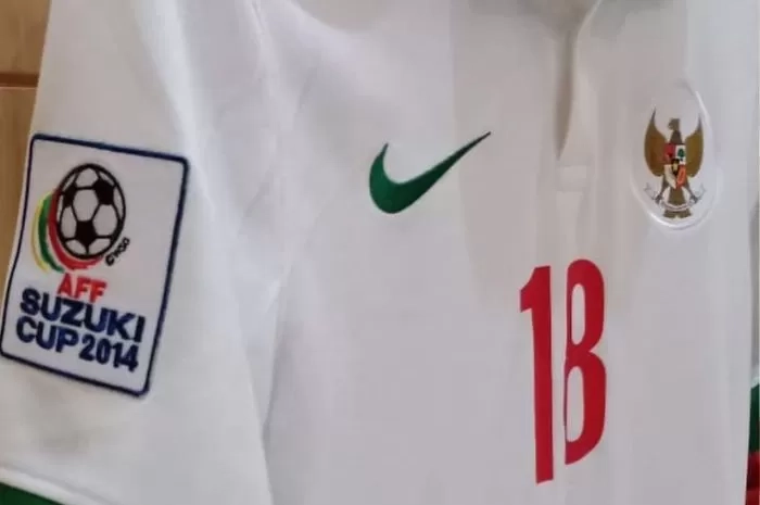 Mengenang Kisah Heroik Samsul Arif yang Melelang Kostum Saksi Golnya di Piala AFF