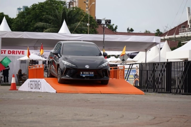 Test DriveTembus 1,112 di IIMS 2024, MG 4 EV Paling Diminati