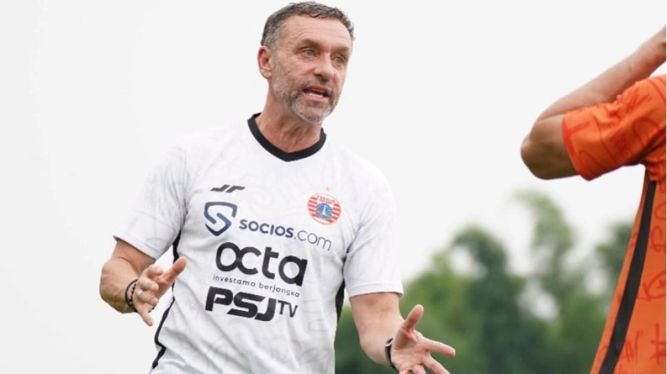 Persija Kalah Dua Laga Beruntun, Thomas Doll Ingatkan Pemain Jangan Overthinking