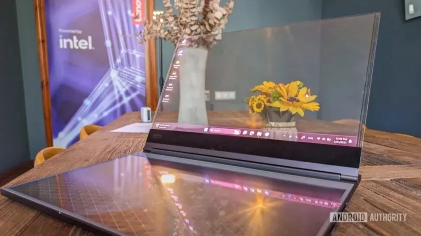 Perangkat Bertenaga AI dari Lenovo Debut di MWC 2024 Barcelona, Ada Laptop Transparan Juga