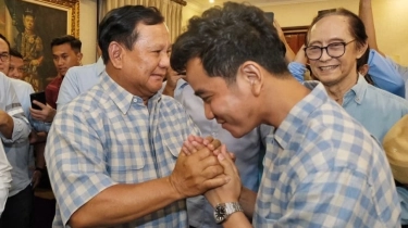Total Harga Outfit Gibran Rakabuming Bertemu Prabowo Subianto, Kemeja Ratusan Ribu tapi Jam Tangan Ratusan Juta