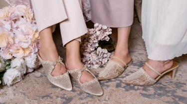 VAIA, Sepatu Lokal yang Gabungkan Kenyamanan & Keindahan Hadir di Shopee 3.3 Grand Fashion Sale