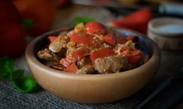 Jangan Sembarangan! Yuk, Simak Manfaat serta Risiko Mengonsumsi Hati Hewan