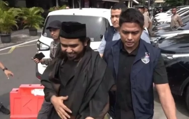 Kasus Konten Menyesatkan Tukar Pasangan Gus Samsudin Diambil Alih PoldaJatim, Pelaku Plin Plan