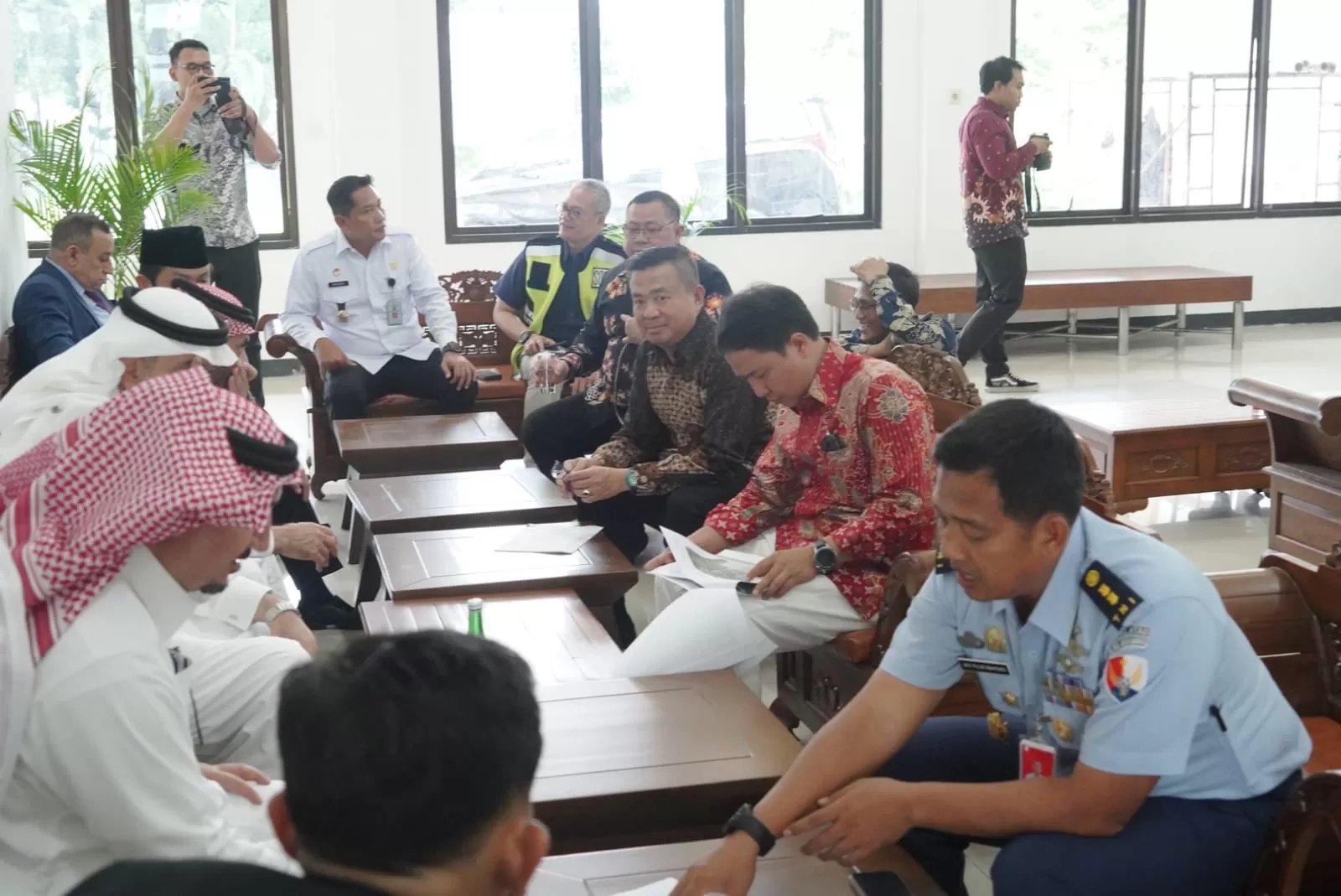 Kemenag Cek Kesiapan Layanan Fast Track Haji di Bandara Surabaya dan Solo