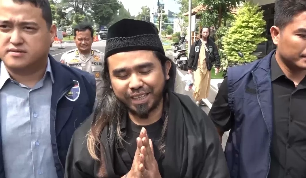 Gus Samsudin Diperiksa Polisi Terkait Kasus Konten Tukar Pasangan, Pengakuan Berubah-ubah