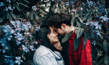 Anda Seorang INFJ yang Sedang Mencari Pasangan? 5 Tipe Kepribadian Ini Sangat Direkomendasikan untuk Anda