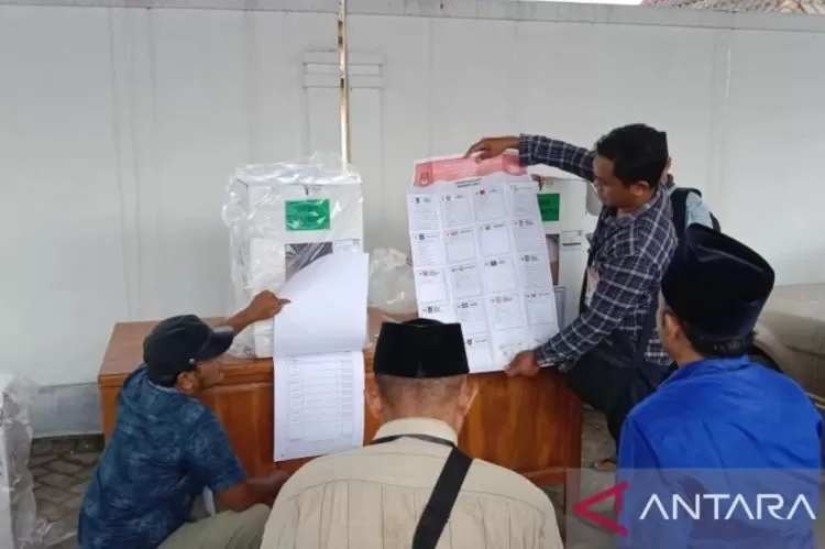 KPU Bangkalan Temukan Kejanggaan Pemilu 2024, Surat Suara Belum Tercoblos di 6 TPS!