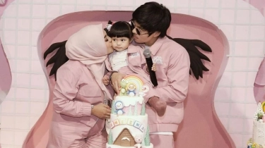 Isi Souvenir Ulang Tahun Ameena Akhirnya Terungkap, Ada Perhiasan Emas Mewah untuk Anak