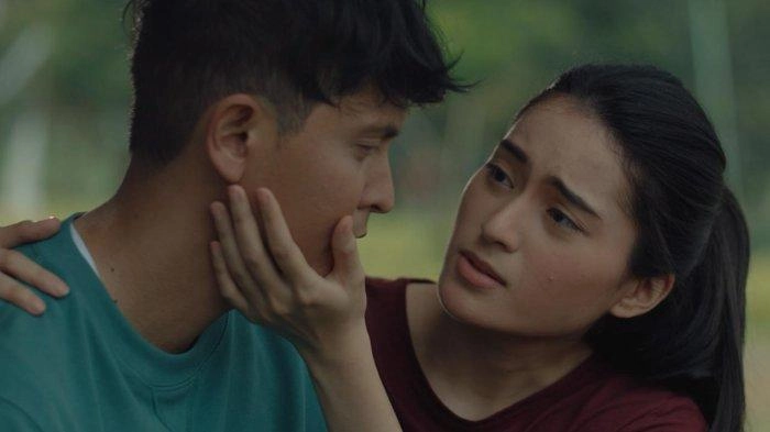 Dibintangi Gibran Marten dan Sarah Felicia Film Horor 'Dibalik Pintu' Siap Tayang Tahun Ini