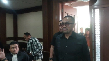 Disebut Ngatur Hukum dengan Rp 30 Miliar, Ahmad Sahroni: Fitnah