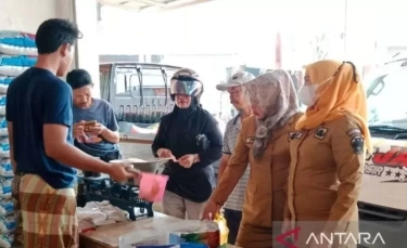 Pemkab Bangkalan Pastikan Stok Pangan Aman hingga Lebaran, Pemantauan akan Terus Dilakukan
